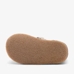 barefoot beannie mouse