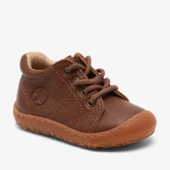 barefoot hale l brandy