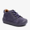barefoot hale l violet