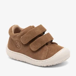 barefoot hale v almond