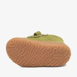 barefoot hale v pear ambra