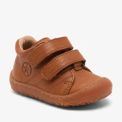 barefoot hale v tan