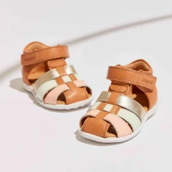 carly caramel