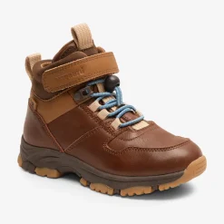 halle tex brown
