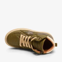 isak khaki