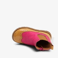 mace flamingo fur