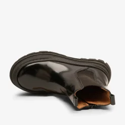mia black polido