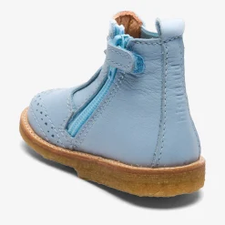 sus baby blue